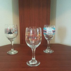 Novelty wine glasses set of three